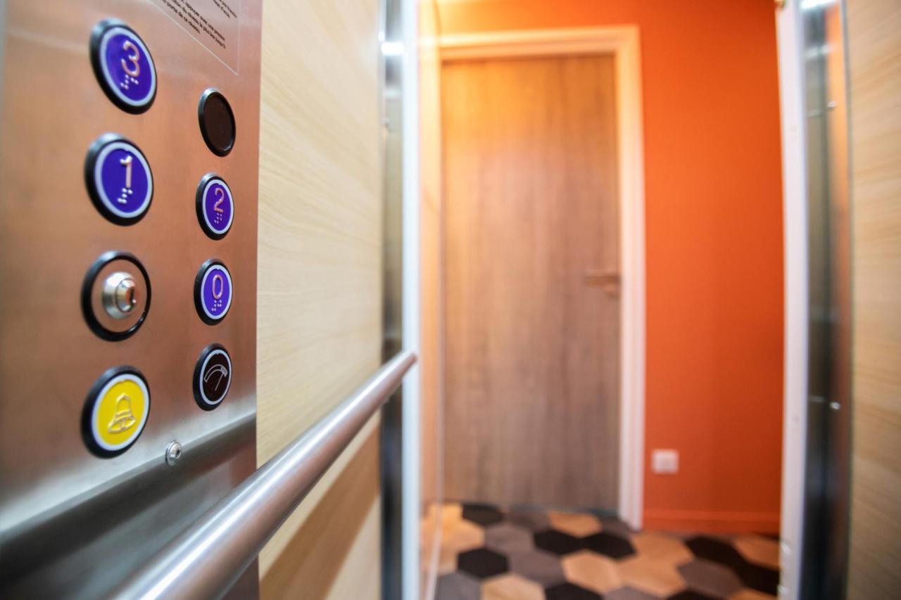 Le Maleville - Appartements De Standing Périgueux Esterno foto