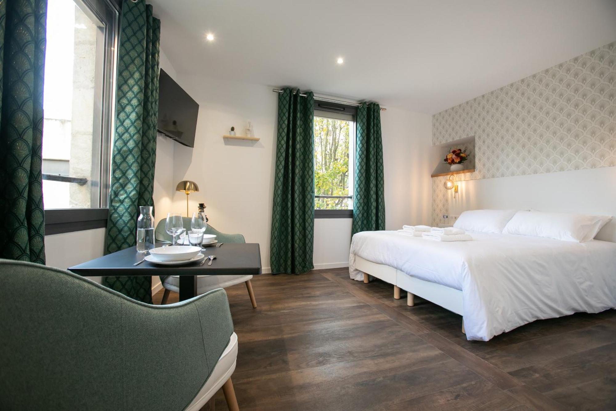 Le Maleville - Appartements De Standing Périgueux Esterno foto